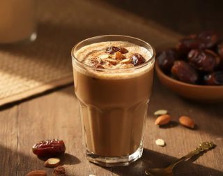Jus Kurma dan Almond, Minuman Berbuka Kaya Energi dan Serat